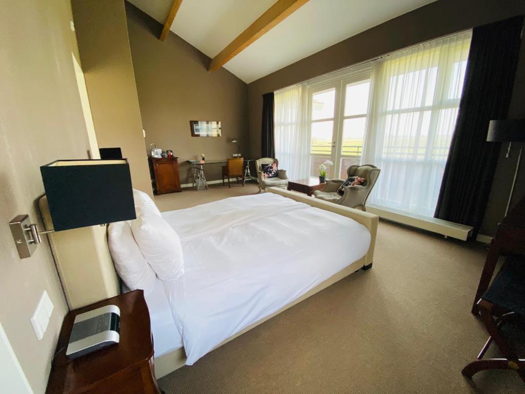 Sint Nicolaasga Landhotel De Ijsvogel מראה חיצוני תמונה